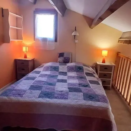 A Warm House, Private Terrace Gruissan